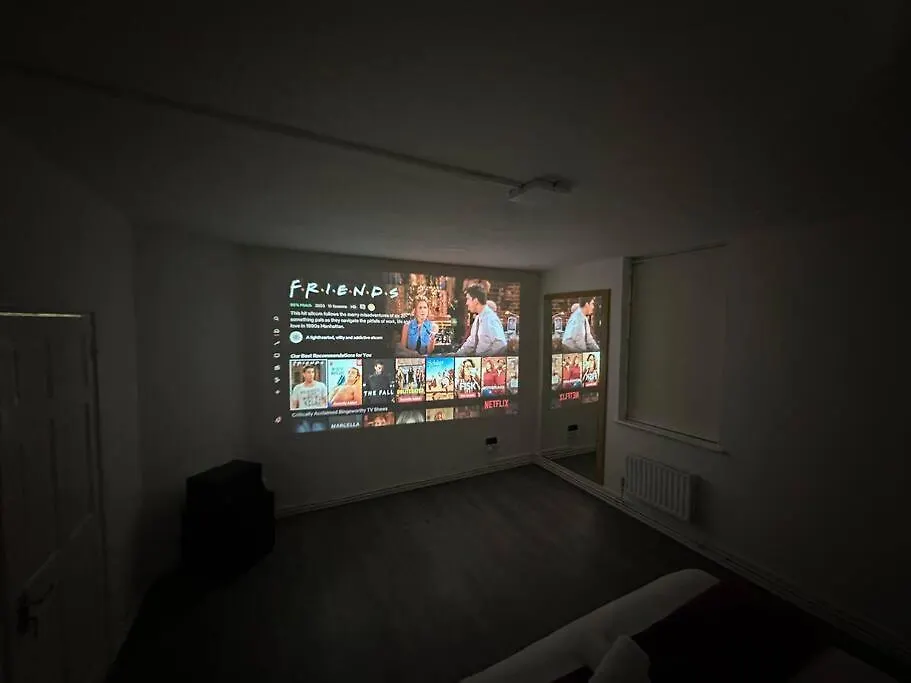 Super Double Bedroom Zone 1 location