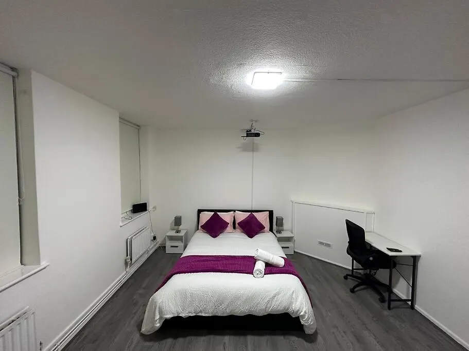 Super Double Bedroom Zone 1 London United Kingdom